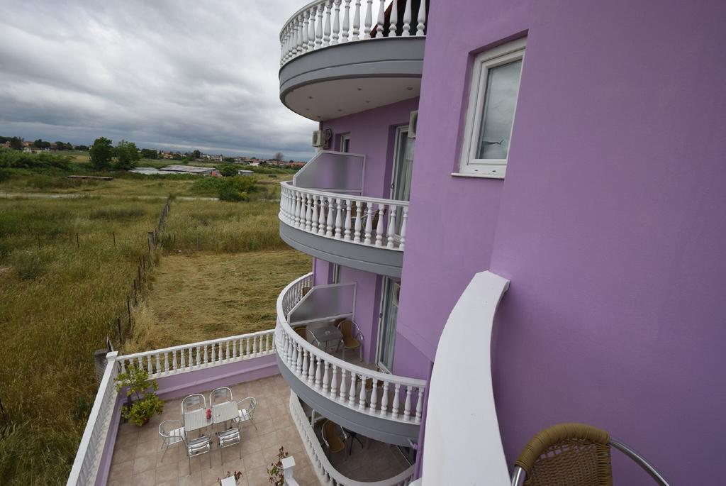 Rainbow Resort Paralía Exteriör bild